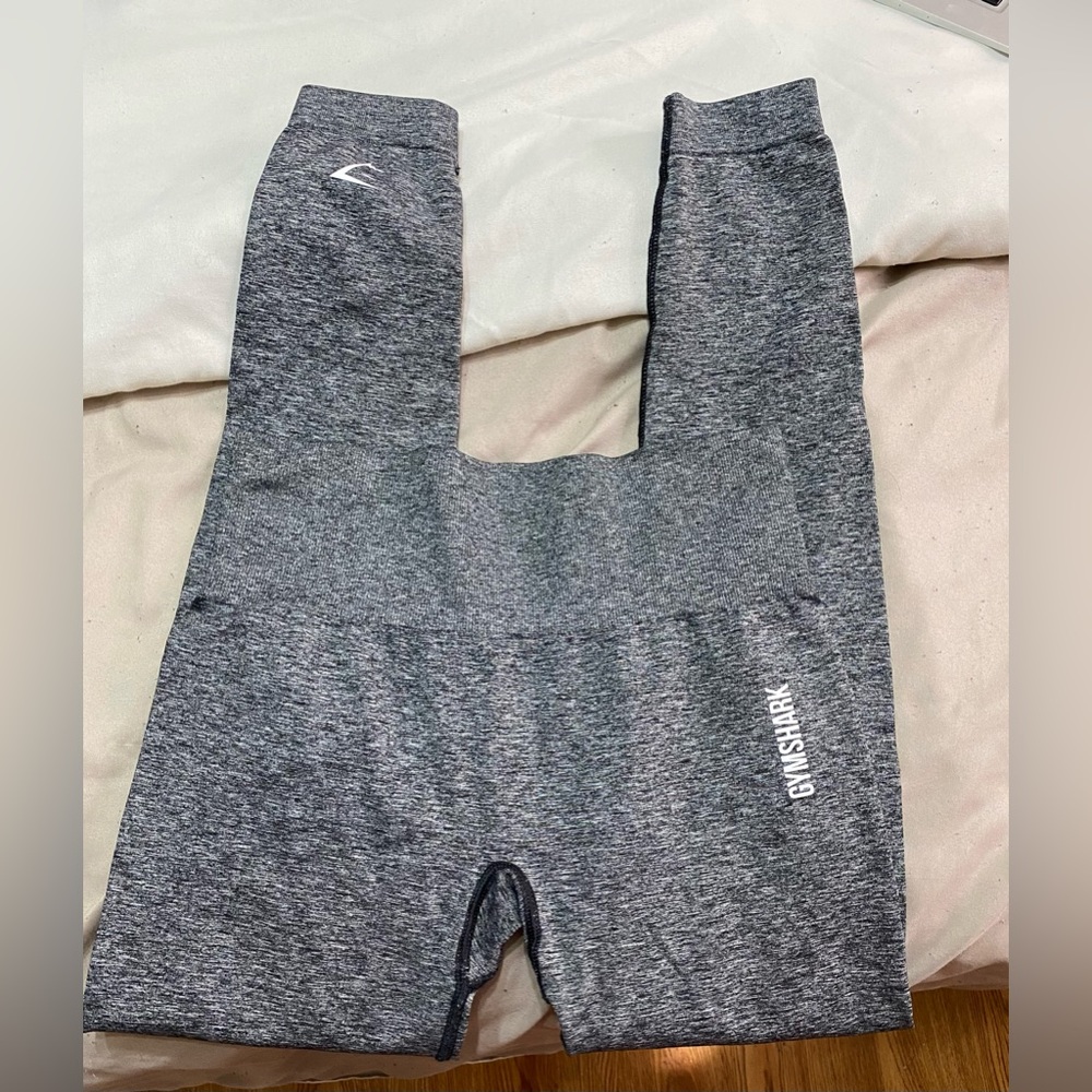Gymshark leggings selling as is